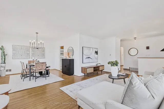 Additional property image - 2 Ghent Crt