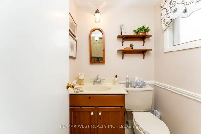 Additional property image - 67 Hornshill Dr
