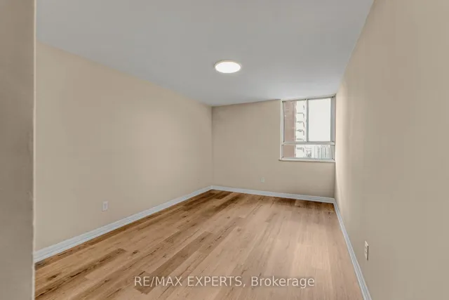Additional property image - 1 Massey Sq Unit 2718