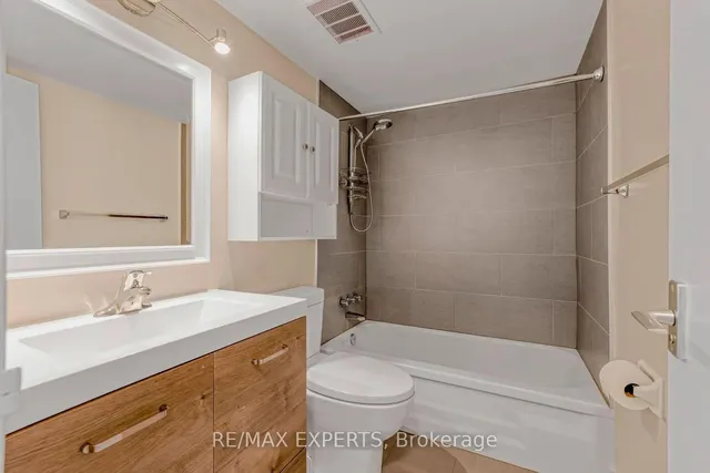 Additional property image - 1 Massey Sq Unit 2718