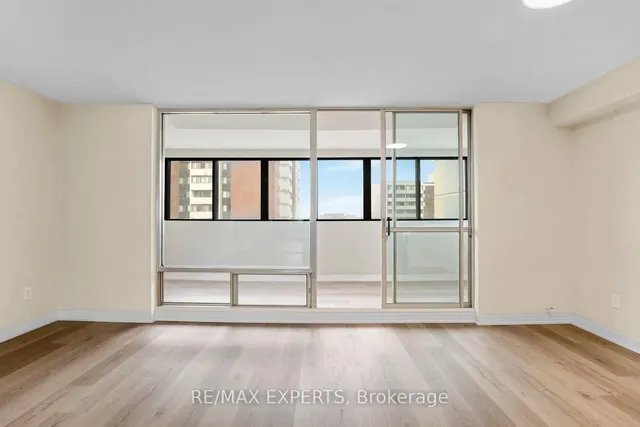Additional property image - 1 Massey Sq Unit 2718