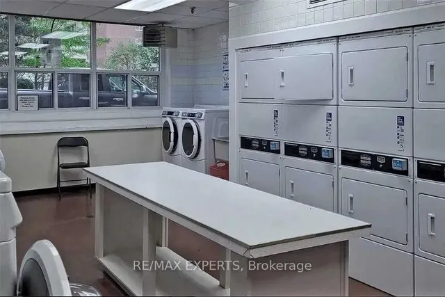 Additional property image - 1 Massey Sq Unit 2718