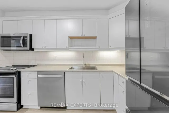 Additional property image - 1 Massey Sq Unit 2718