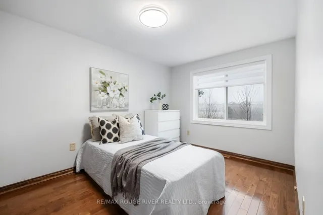 Additional property image - 185 Bridletowne Circ Unit 185