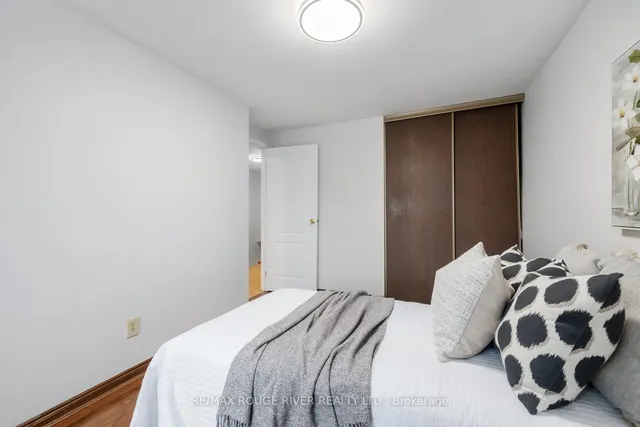 Additional property image - 185 Bridletowne Circ Unit 185