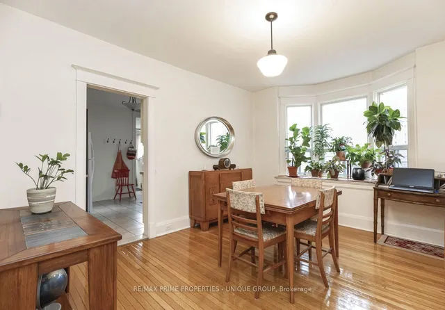 26 Balsam Ave, Toronto 5