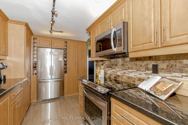 Additional property image - 2721 Victoria Park Ave Unit 1503