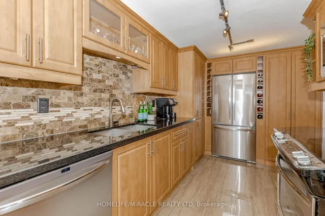 Additional property image - 2721 Victoria Park Ave Unit 1503