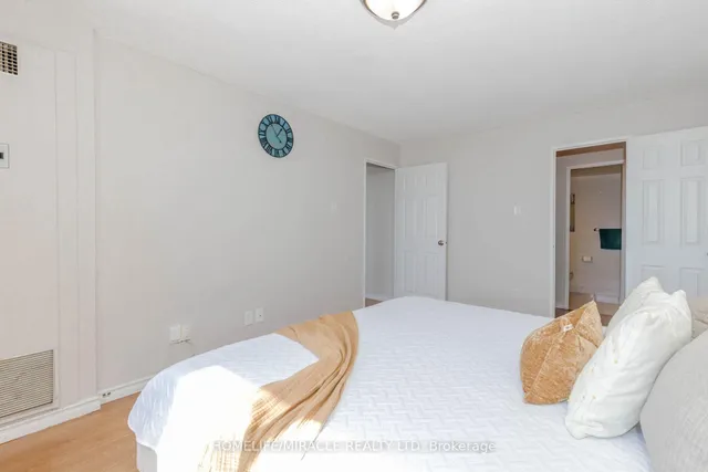 Additional property image - 2721 Victoria Park Ave Unit 1503