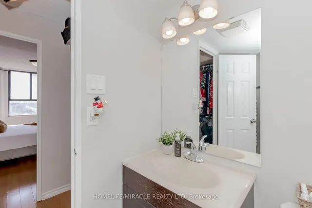 Additional property image - 2721 Victoria Park Ave Unit 1503