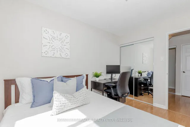 Additional property image - 2721 Victoria Park Ave Unit 1503