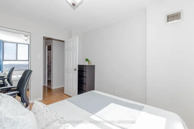 Additional property image - 2721 Victoria Park Ave Unit 1503