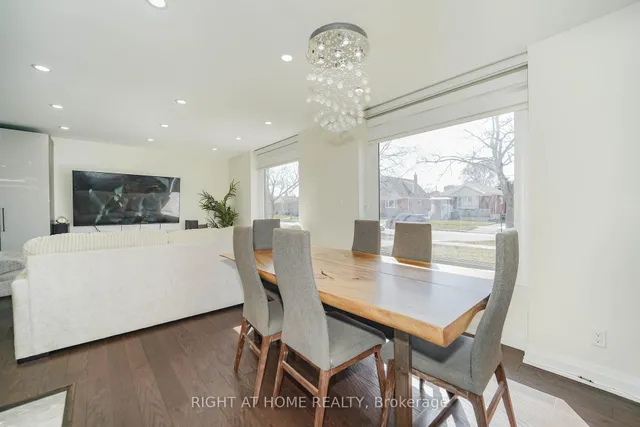 Additional image 30 of 23 Denham Rd