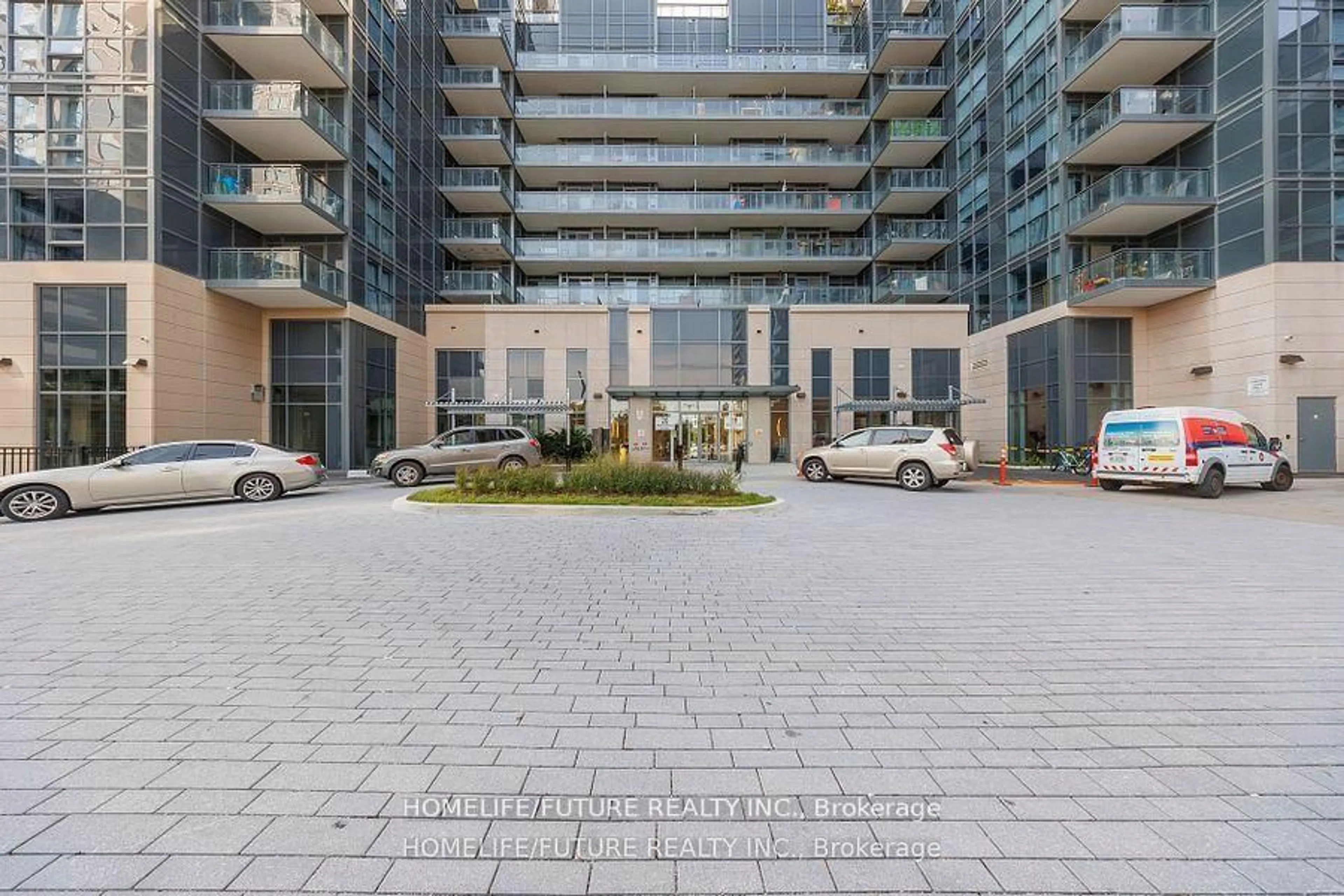 Indoor foyer for 20 Meadowglen Pl #630, Toronto Ontario M1G 0A9