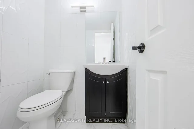 Additional property image - 5 Massey Sq Unit 1514