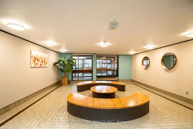 Additional property image - 3 Massey Sq Unit 3406