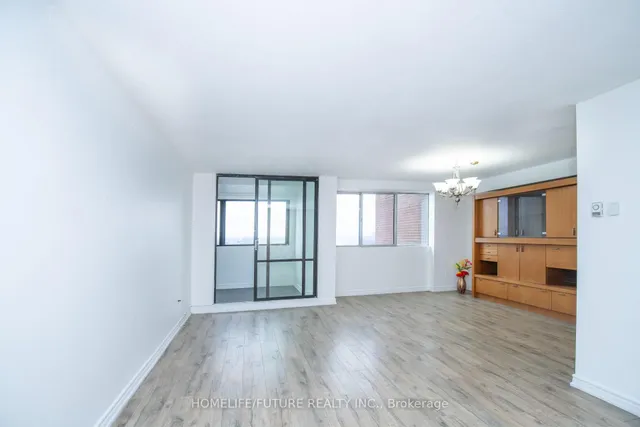 Additional property image - 3 Massey Sq Unit 3406