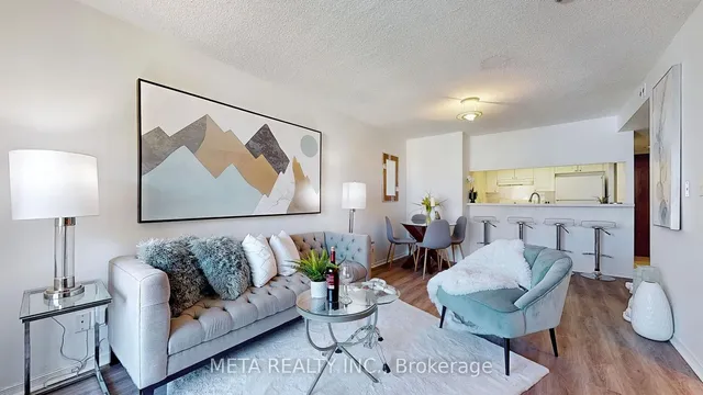 Additional property image - 1765 Queen St Unit 306