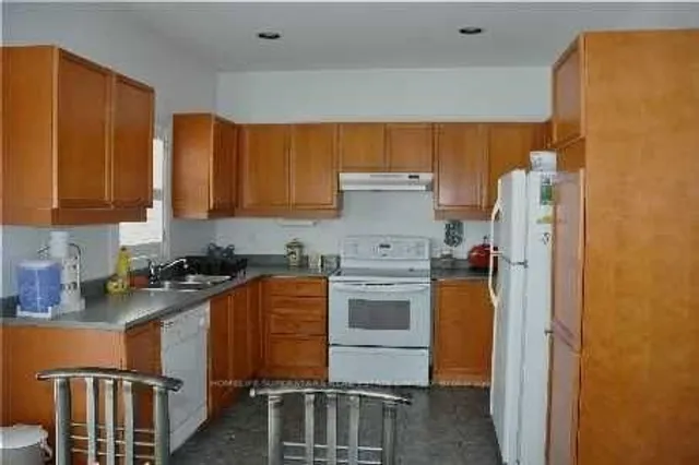 Additional property image - 34 Pogonia St