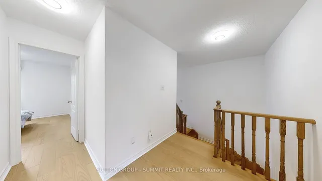 Additional property image - 93 MOREAU Tr