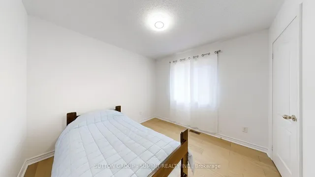 Additional property image - 93 MOREAU Tr