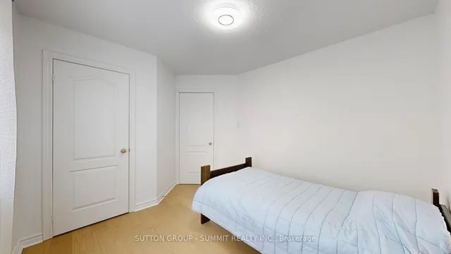 Additional property image - 93 MOREAU Tr