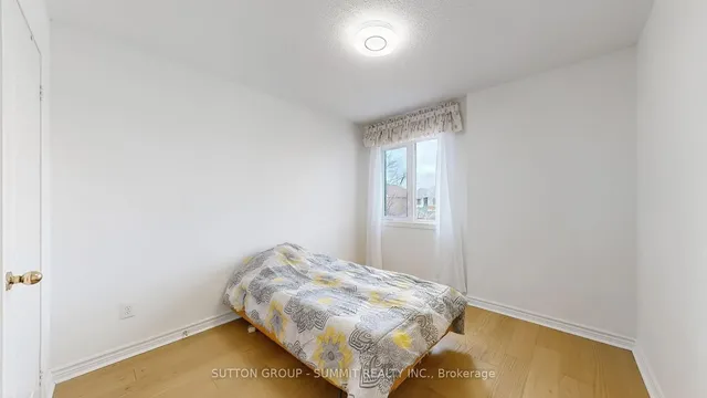 Additional property image - 93 MOREAU Tr
