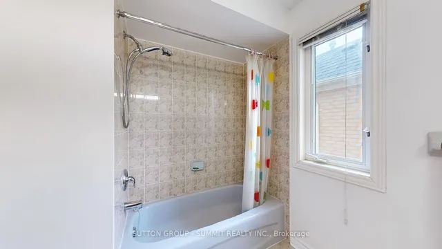 Additional property image - 93 MOREAU Tr