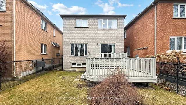 Additional property image - 93 MOREAU Tr