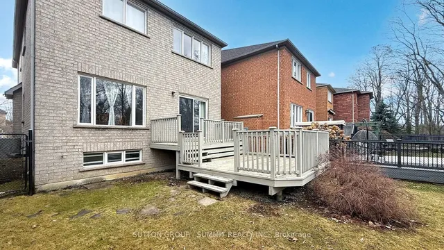 Additional property image - 93 MOREAU Tr