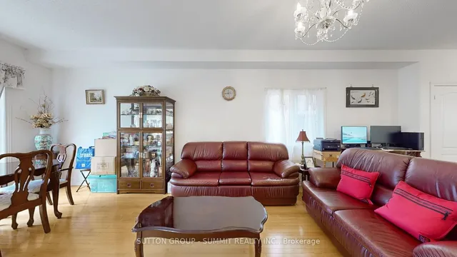 Additional property image - 93 MOREAU Tr
