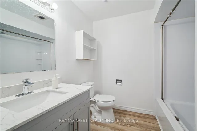 Additional property image - 737 Military Tr
