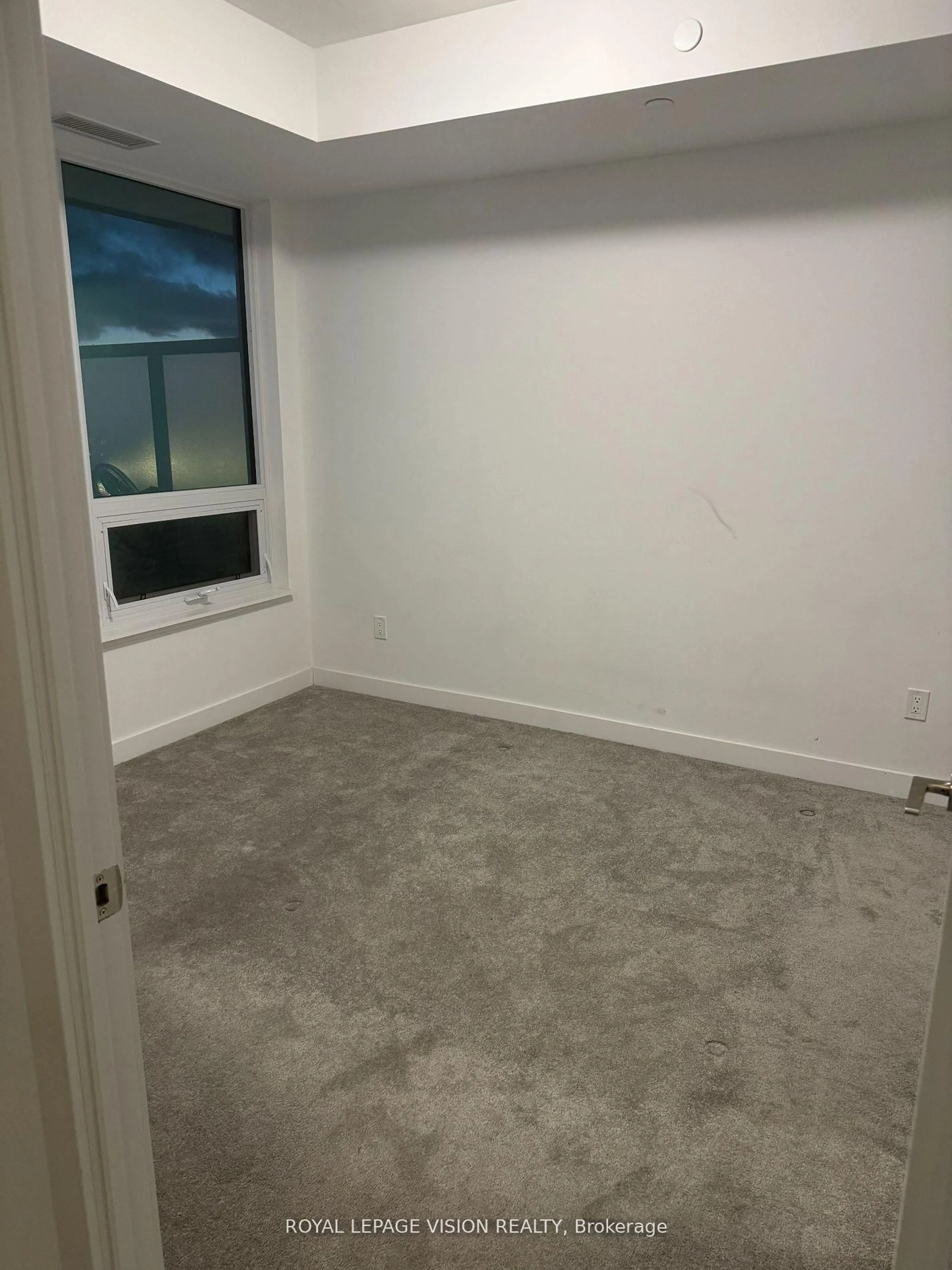 A pic of a room for 1455 Celebration Dr #2503, Pickering Ontario L1W 0C3