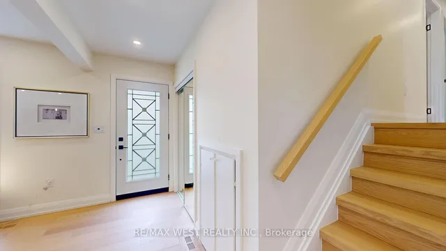 Additional property image - 2 Clanwilliam Crt