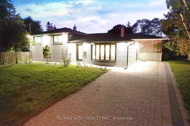 Additional property image - 2 Clanwilliam Crt