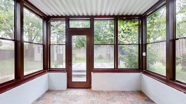 Additional property image - 2 Clanwilliam Crt