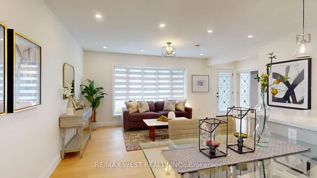 Additional property image - 2 Clanwilliam Crt