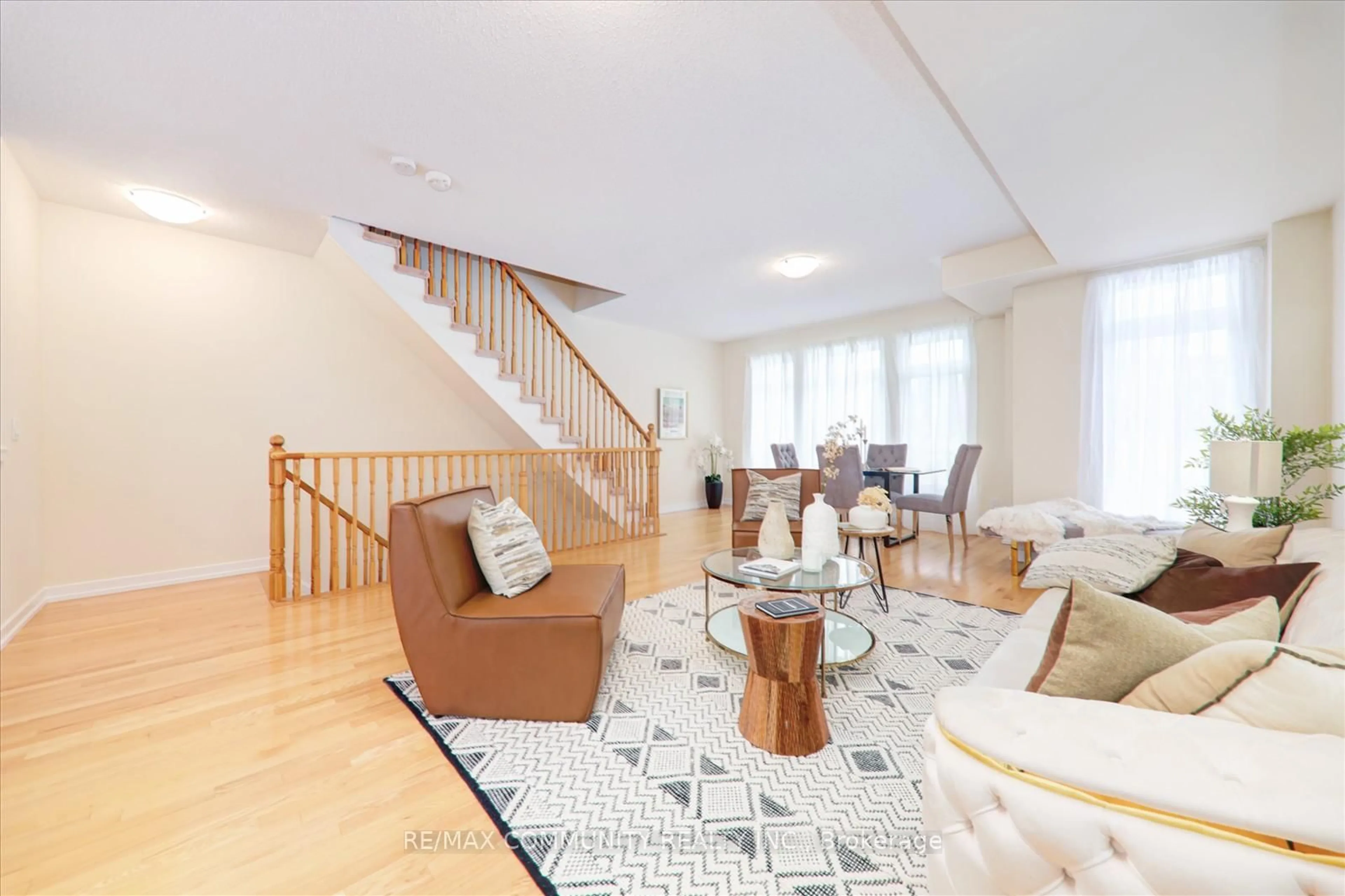 Living room with furniture, unknown for 1299 Glenanna Rd #10, Pickering Ontario L1V 0C9