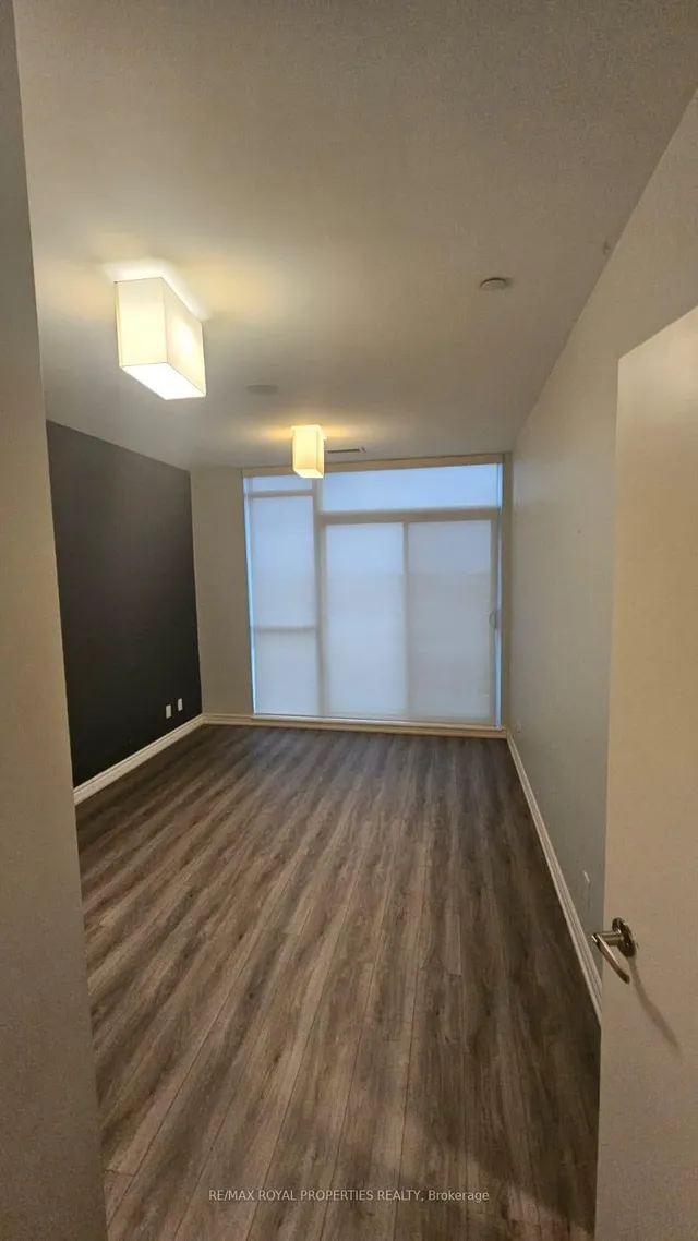 Additional property image - 1328 Birchmount Rd Unit Ph01