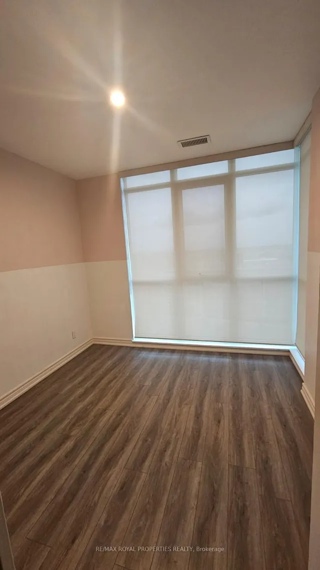 Additional property image - 1328 Birchmount Rd Unit Ph01