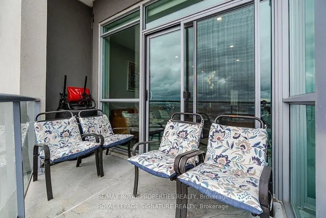 Additional property image - 1328 Birchmount Rd Unit Ph01