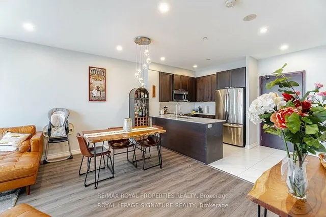 Additional property image - 1328 Birchmount Rd Unit Ph01
