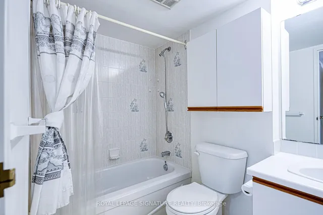Additional property image - 150 Alton Towers Circ Unit 405