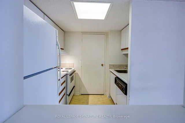 Additional property image - 150 Alton Towers Circ Unit 405