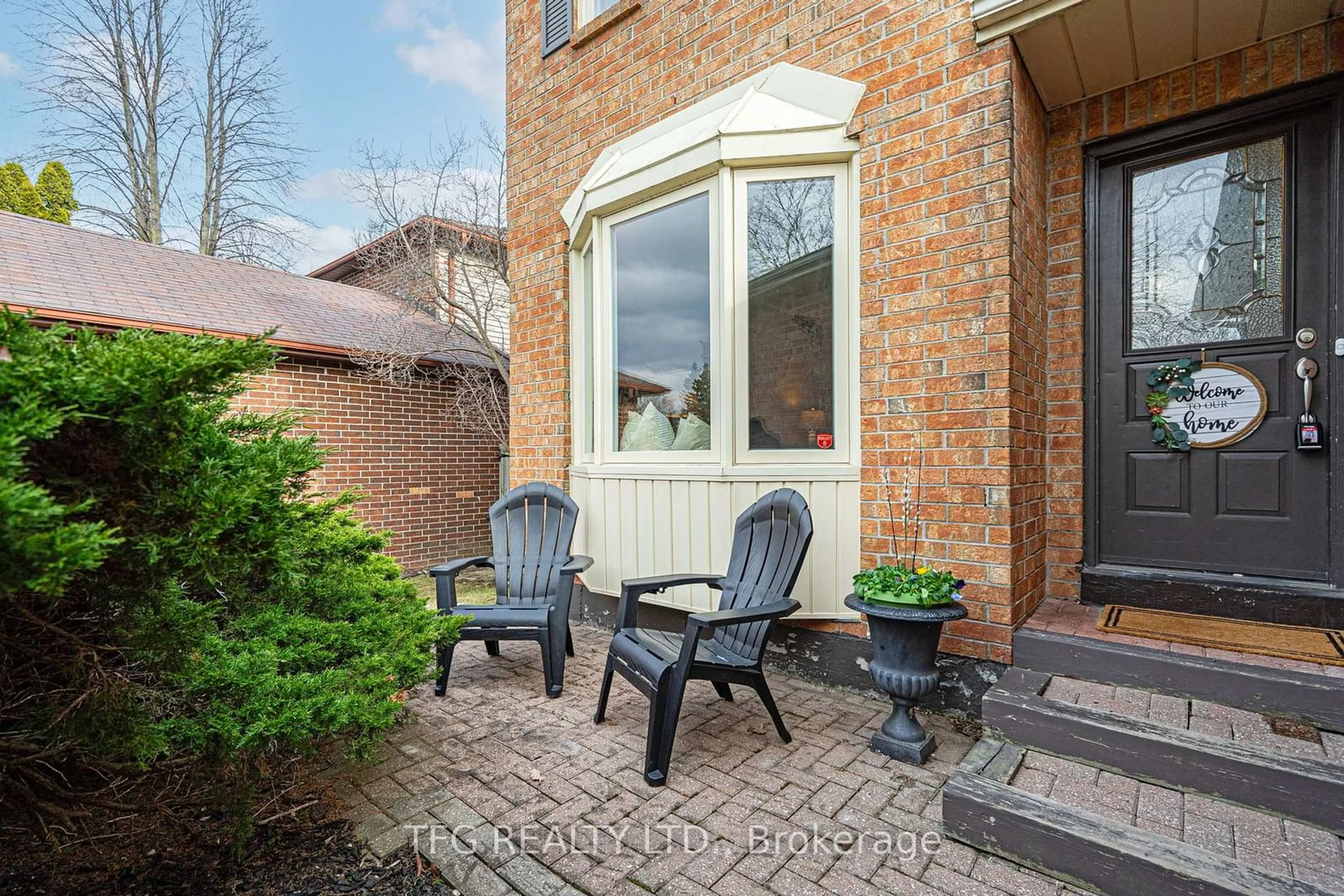 Unknown for 1272 Maple Ridge Dr, Pickering Ontario L1X 1H5