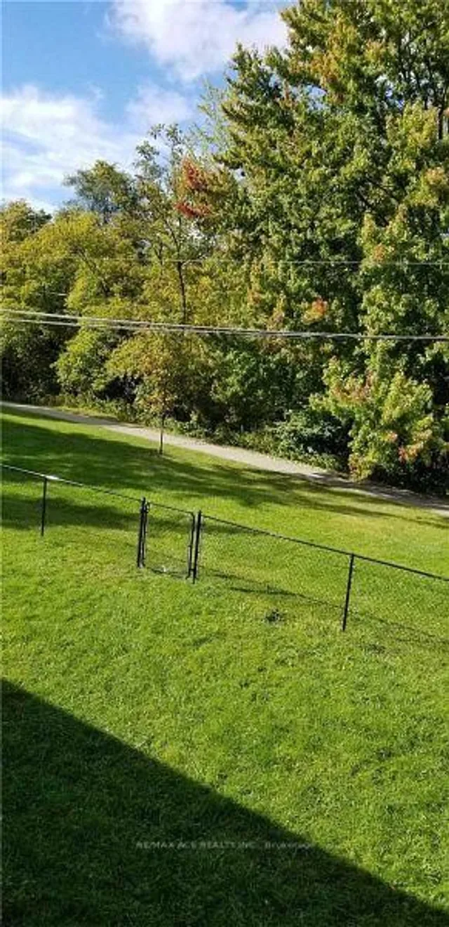 Additional property image - 14 Hillock Pl