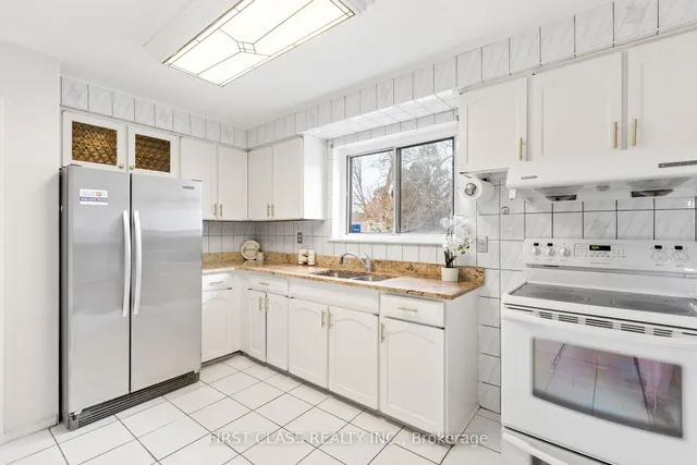 Additional property image - 66 Sonmore Dr