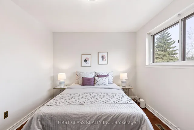 Additional property image - 66 Sonmore Dr