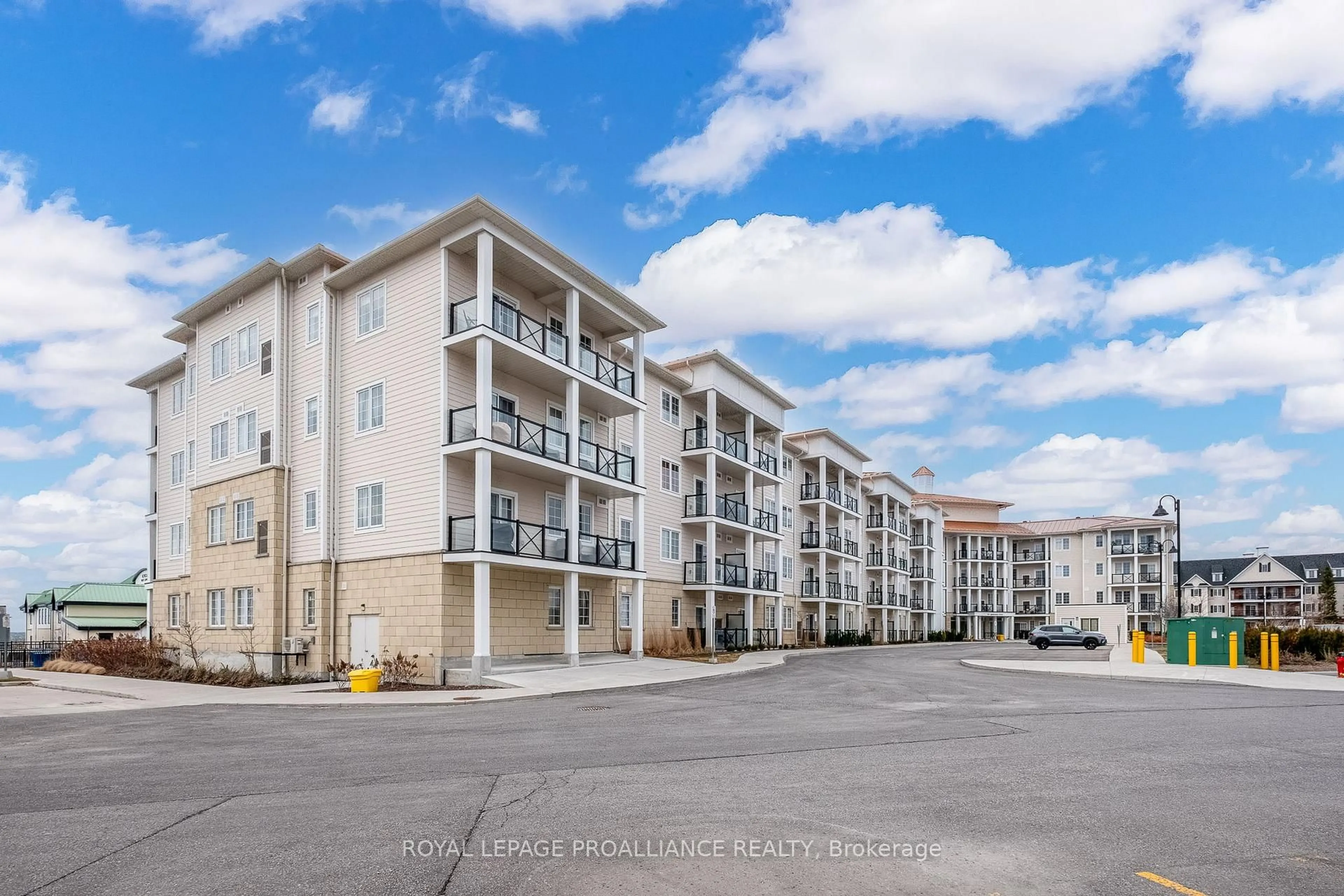 Unknown for 50 Lakebreeze Dr #221, Clarington Ontario L1B 0V9
