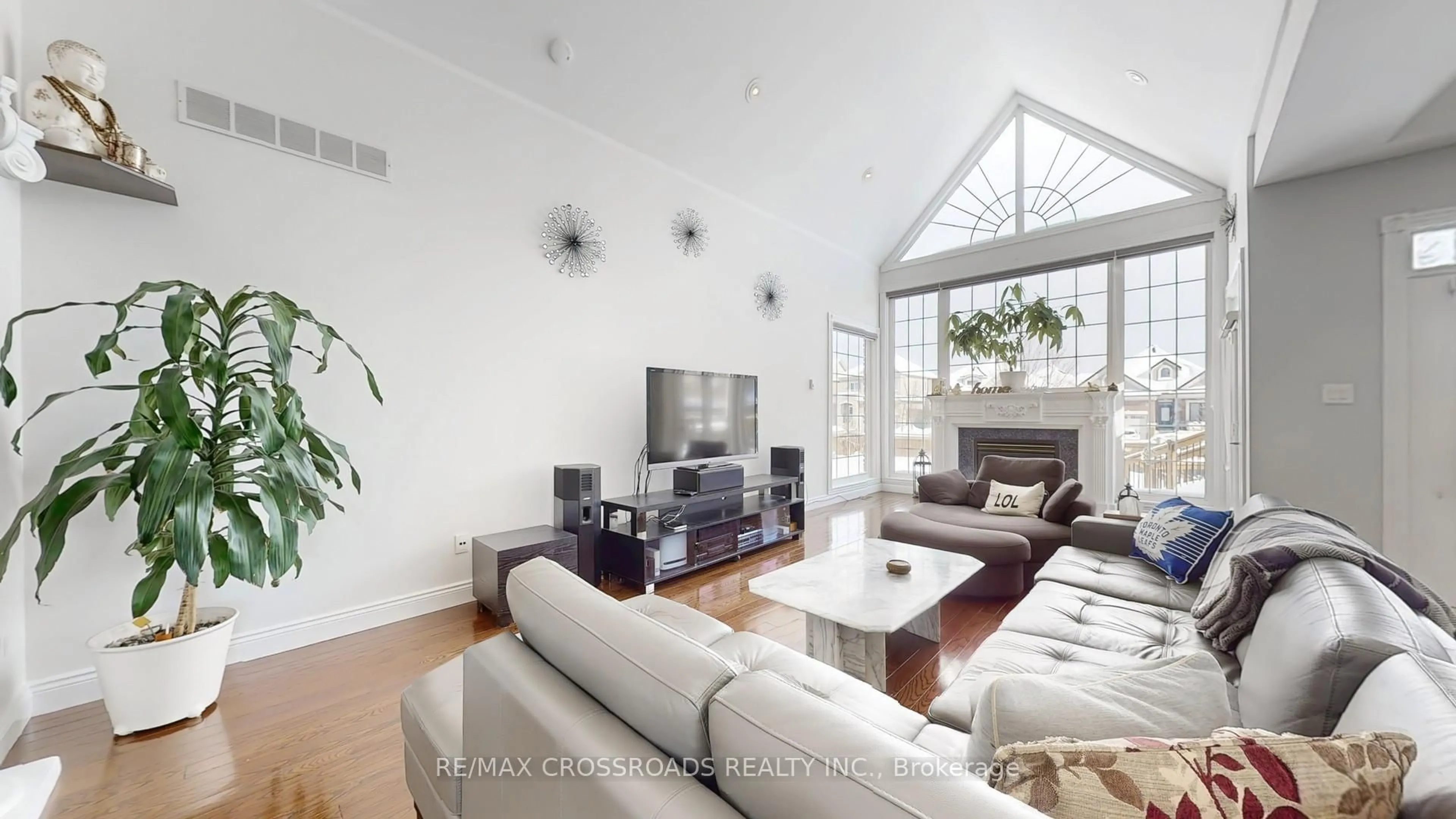 Living room with furniture, unknown for 3531 Garrard Rd, Whitby Ontario L1R 3L1
